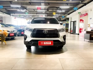 TOYOTA INNOVA VENTUNER