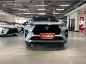 TOYOTA VELOZ CROSS TOP
