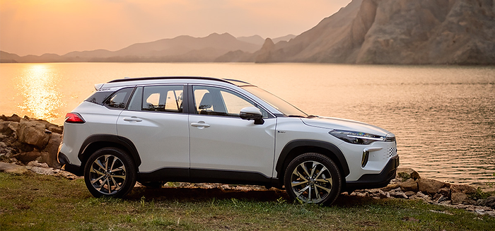 Thông số kỹ thuật Toyota Corolla Cross 1.8HEV Hybrid về ngoại thất